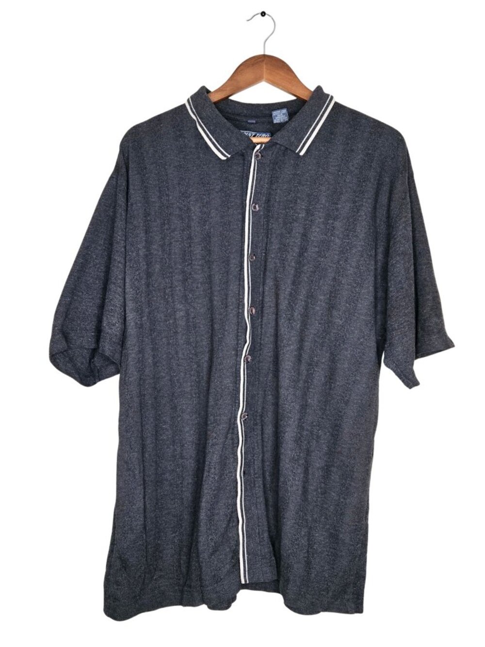 Point Zero Gray and White Button Down Short Sleeve Shirt
